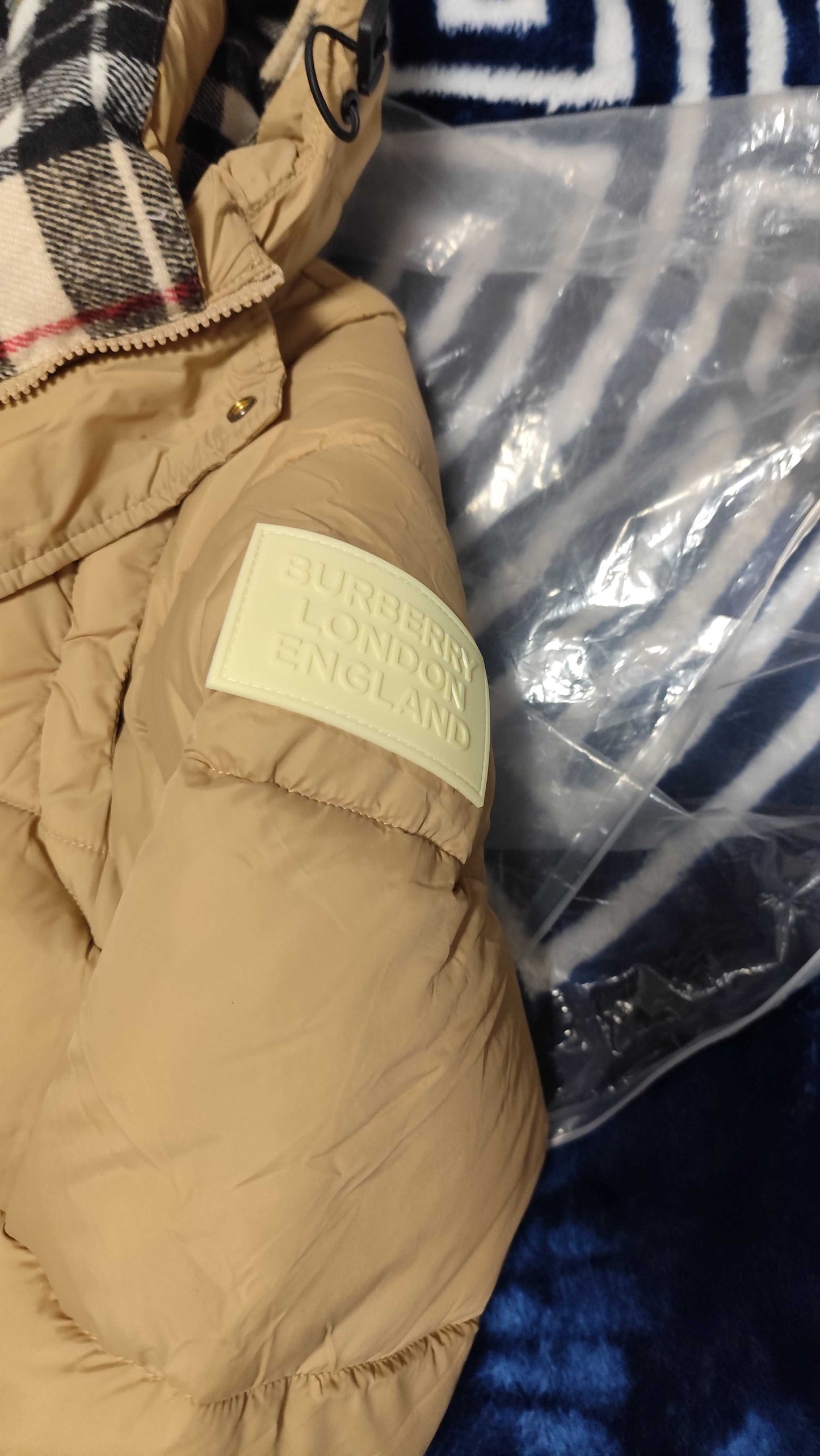 Fournisseur manteaux